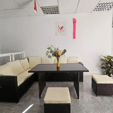 Hostel Coliving By Amazzzing Travel