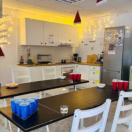 Hostel Coliving By Amazzzing Travel *
