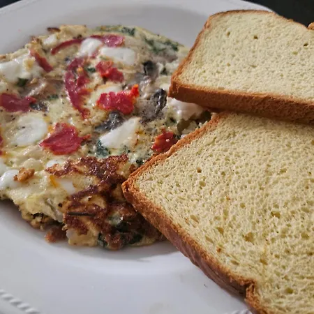 Hostel Coliving By Amazzzing Travel