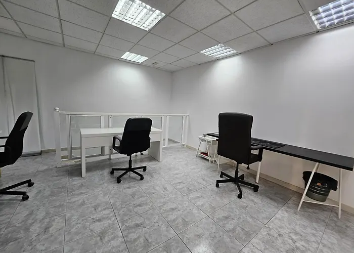 Coliving By Amazzzing Travel *