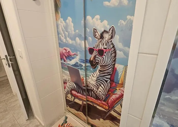 Coliving By Amazzzing Travel Vandrarhem *