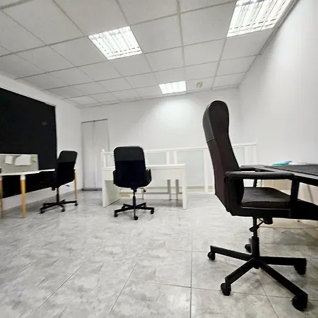 Coliving By Amazzzing Travel *