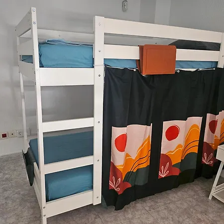 Hostal Coliving By Amazzzing Travel *