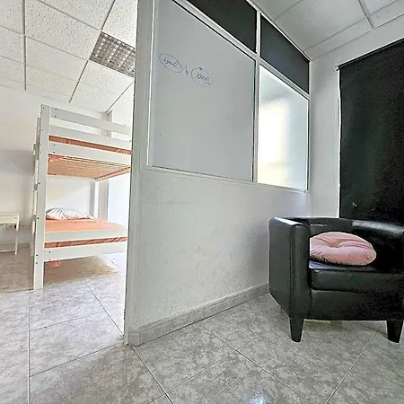 Hostel Coliving By Amazzzing Travel